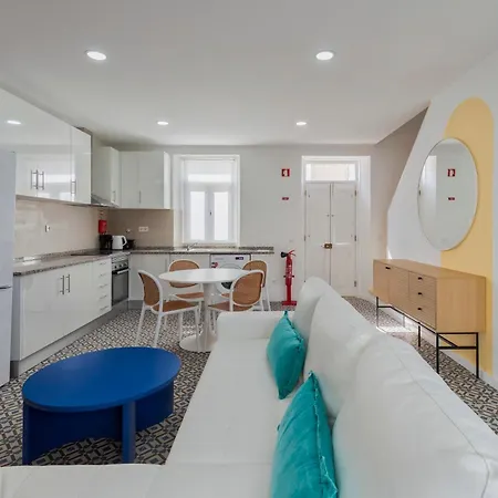 아파트 Castle Patio House *